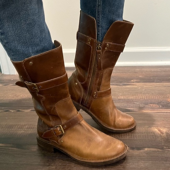 UGG UGGS Leather Shearling lined footbed double buckle detail brown size 7 - Picture 5 of 14